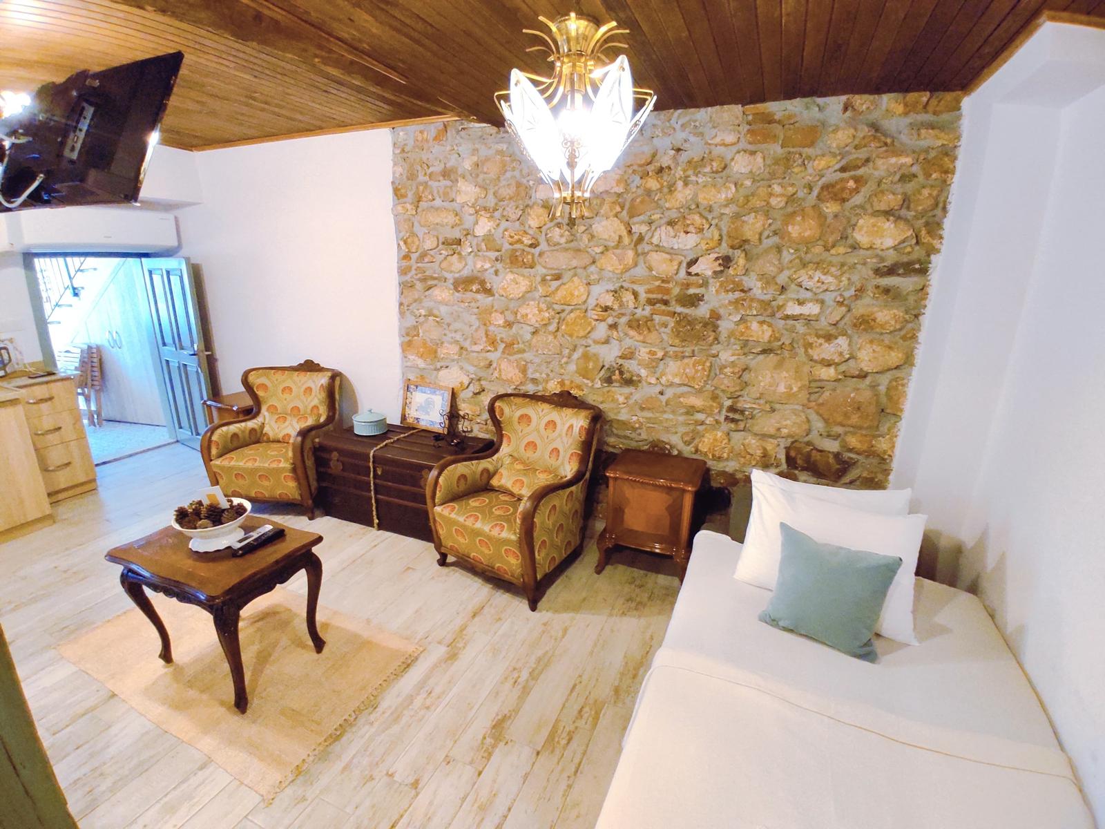 Kidoni Macaron Guesthouse +8 Yaş