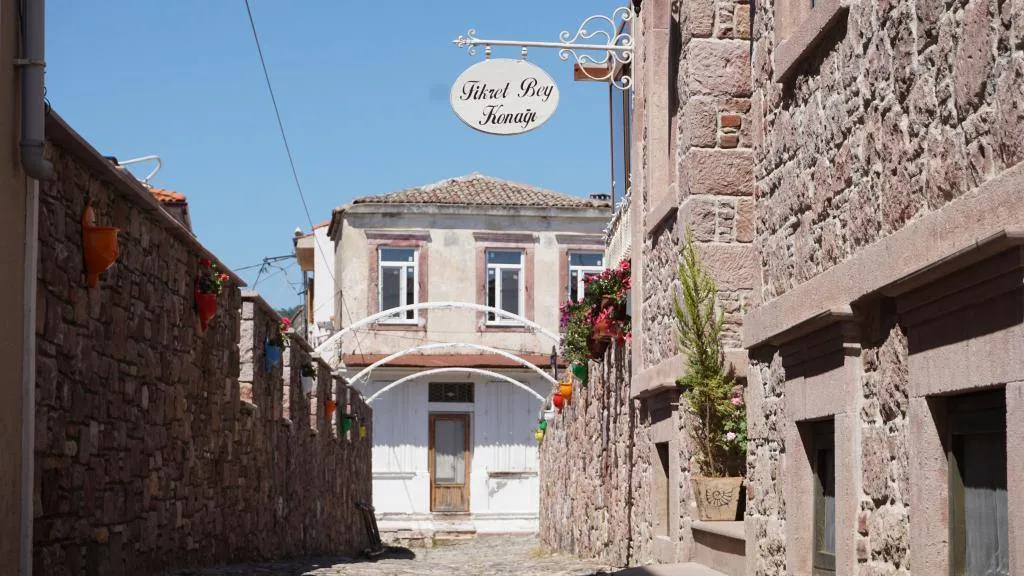 Fikretbey Konağı